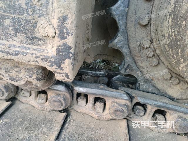 右侧履带整体（行走机构）