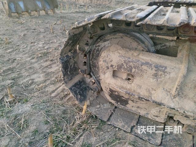 右侧行走马达盖板（行走机构）