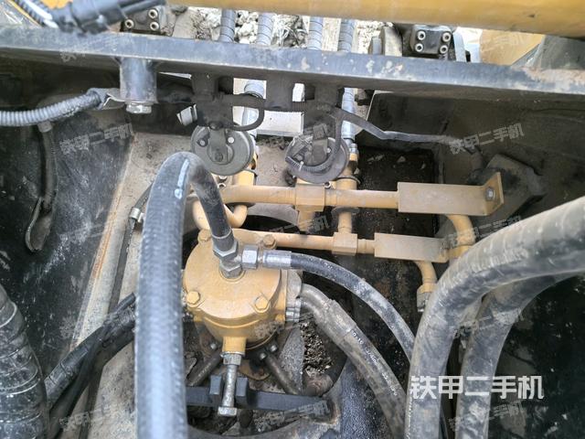 中央回轉(zhuǎn)接頭特寫(上車部件) 中央回轉(zhuǎn)接頭特寫(上車部件)