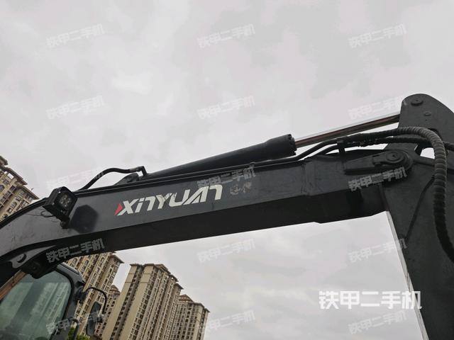 大臂整體?右側(cè)(工作和回轉(zhuǎn)裝置) 大臂整體?右側(cè)(工作和回轉(zhuǎn)裝置)