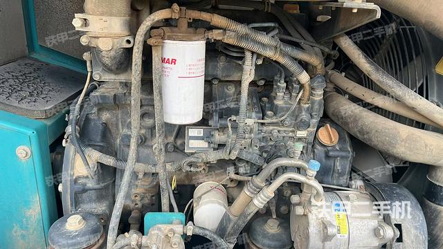發(fā)動(dòng)機(jī)室(上車部件) 發(fā)動(dòng)機(jī)室(上車部件)