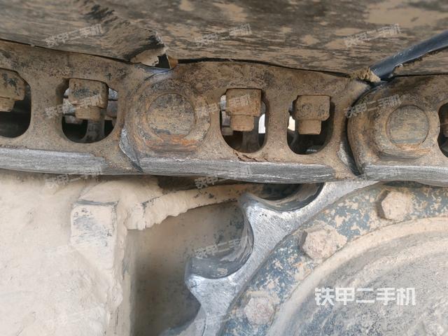 左驅(qū)動(dòng)輪(行走機(jī)構(gòu)) 左驅(qū)動(dòng)輪(行走機(jī)構(gòu))
