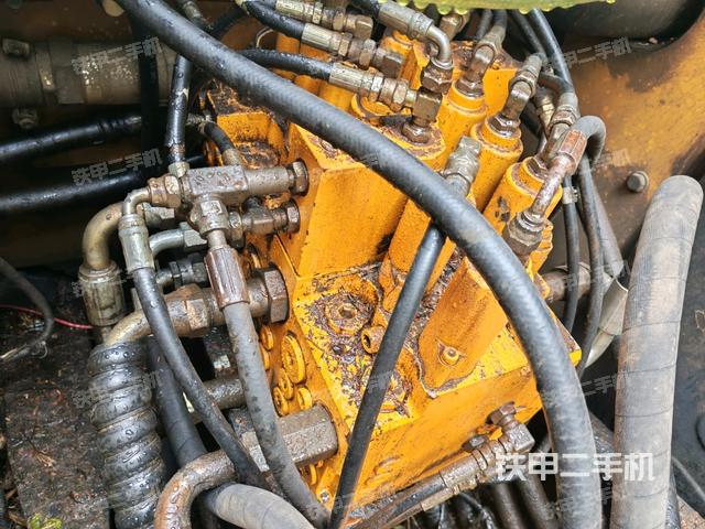 分配閥（上車部件）