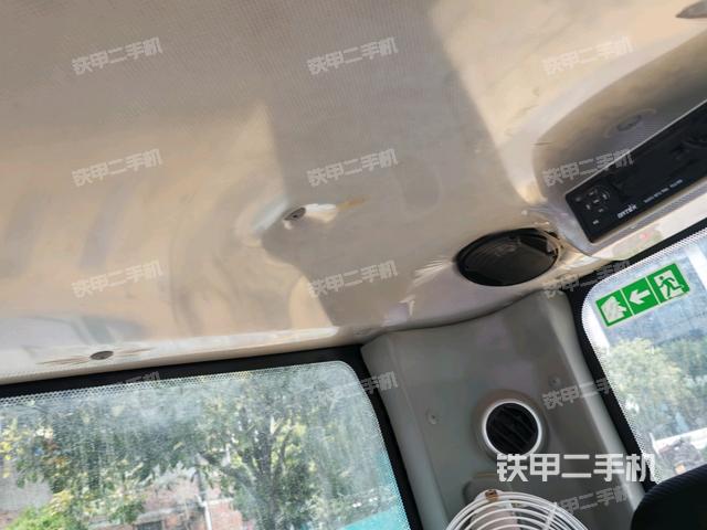 后窗玻璃角標(biāo)(駕駛室部分) 后窗玻璃角標(biāo)(駕駛室部分)