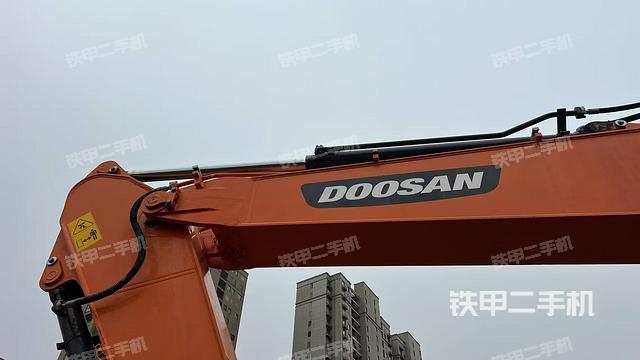 大臂整體?右側(cè)(工作和回轉(zhuǎn)裝置) 大臂整體?右側(cè)(工作和回轉(zhuǎn)裝置)