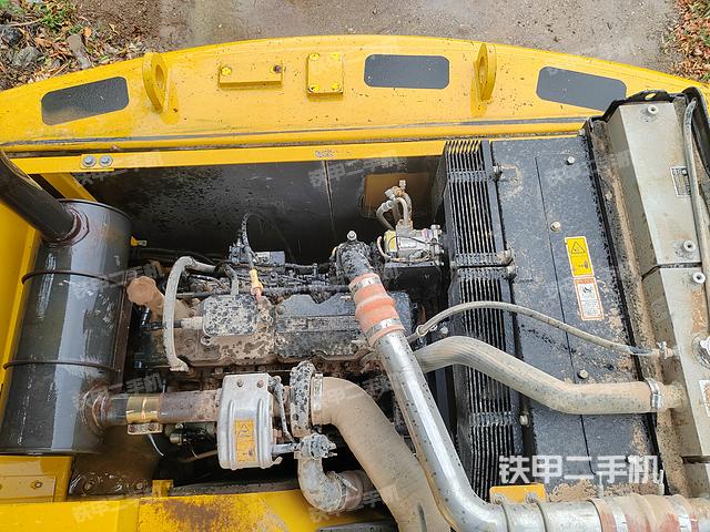 發(fā)動(dòng)機(jī)整體俯視(整機(jī)外觀) 發(fā)動(dòng)機(jī)整體俯視(整機(jī)外觀)