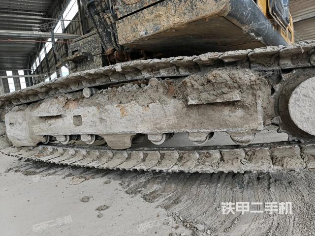 左托鏈輪和鏈筋(行走機(jī)構(gòu)) 左托鏈輪和鏈筋(行走機(jī)構(gòu))