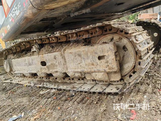 单侧履带整体（整机外观）