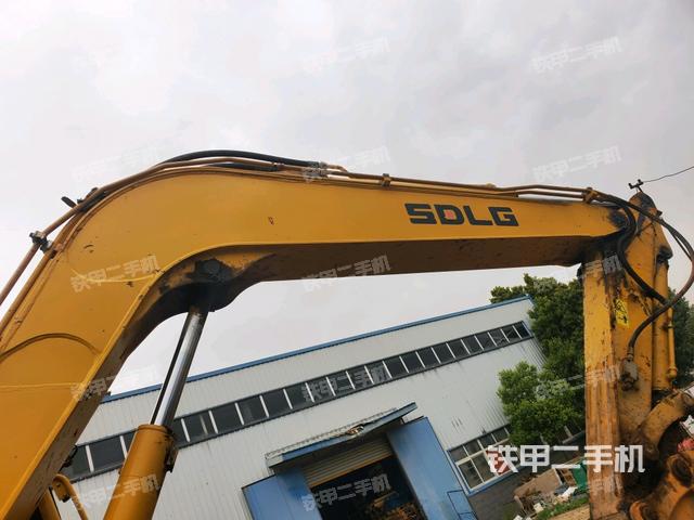 大臂整體?右側(cè)（工作和回轉(zhuǎn)裝置）