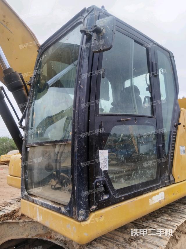 驾驶室左前45度（驾驶室部分）