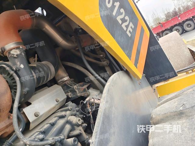 風扇及皮帶（壓路機發(fā)動機艙）