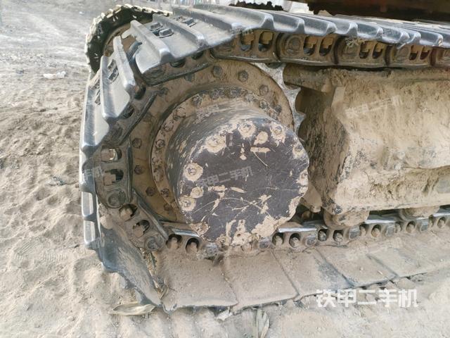 左托鏈輪和鏈筋(行走機(jī)構(gòu)) 左托鏈輪和鏈筋(行走機(jī)構(gòu))