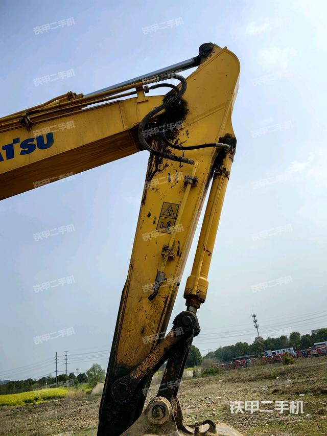 小臂整體左后（工作和回轉(zhuǎn)裝置）