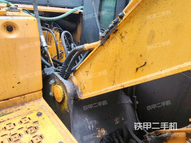 大臂根部?斜視（工作和回轉(zhuǎn)裝置）