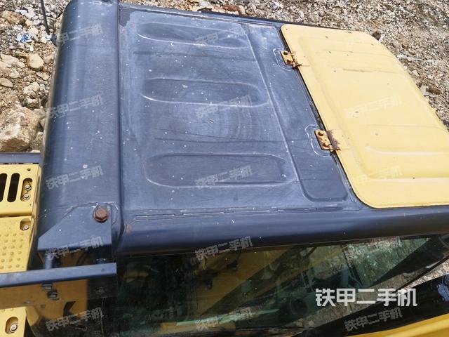 駕駛室頂部俯視(上車部件) 駕駛室頂部俯視(上車部件)