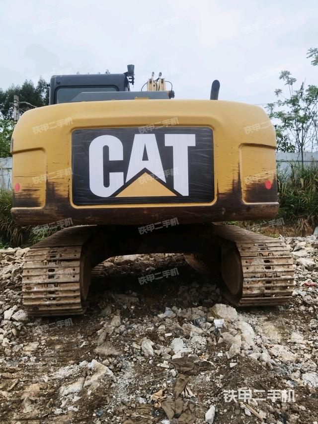 小臂整體右前(工作和回轉(zhuǎn)裝置) 小臂整體右前(工作和回轉(zhuǎn)裝置)