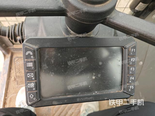 顯示屏?(駕駛室部分) 顯示屏?(駕駛室部分)