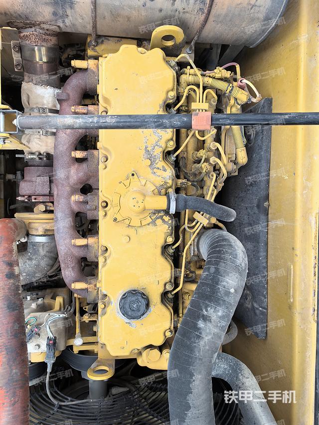 发动机整体俯视（整机外观）