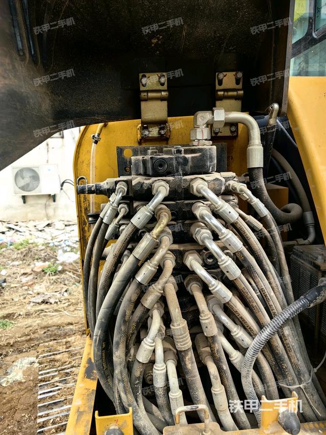 分配閥（上車部件）