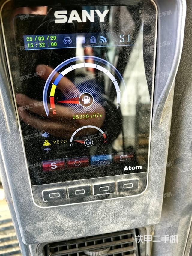 小時(shí)表（駕駛室部分）