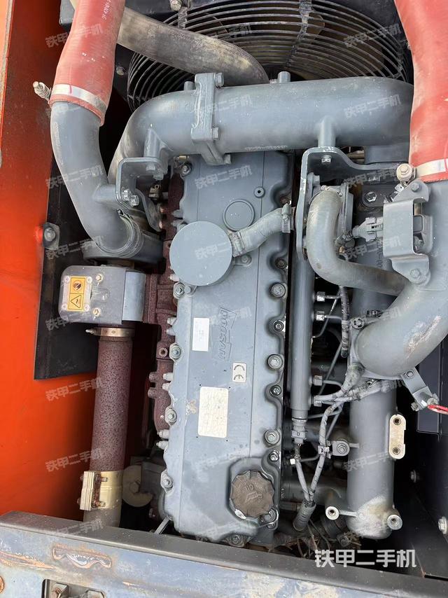 發(fā)動機整體俯視（整機外觀）