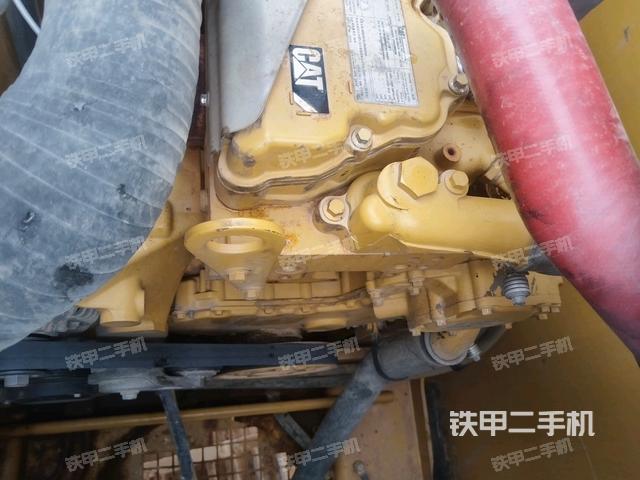 气门室盖螺丝特写（上车部件）