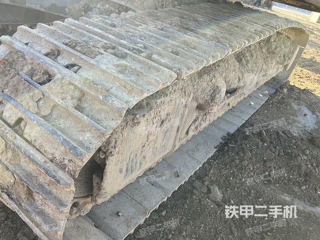 單側履帶整體（整機外觀）