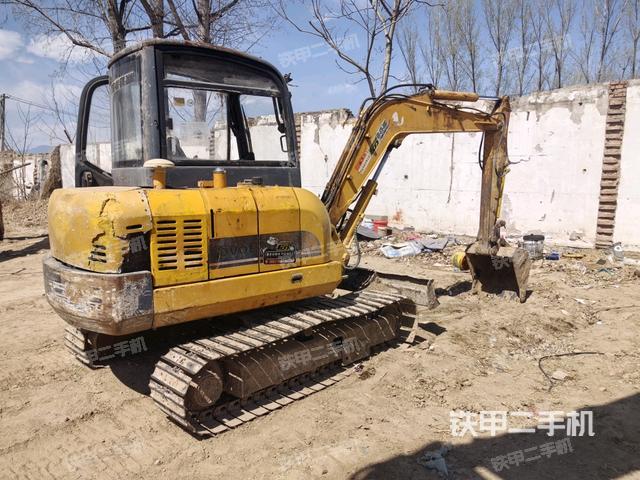 整機(jī)右后45°（整機(jī)外觀）