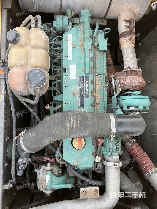 發(fā)動機整體俯視（整機外觀）