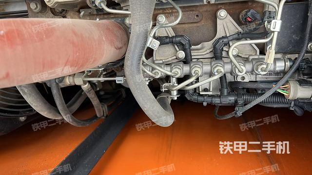 氣門室蓋螺絲特寫(上車部件) 氣門室蓋螺絲特寫(上車部件)