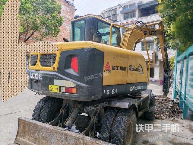 右后45(整機(jī)外觀) 右后45(整機(jī)外觀)
