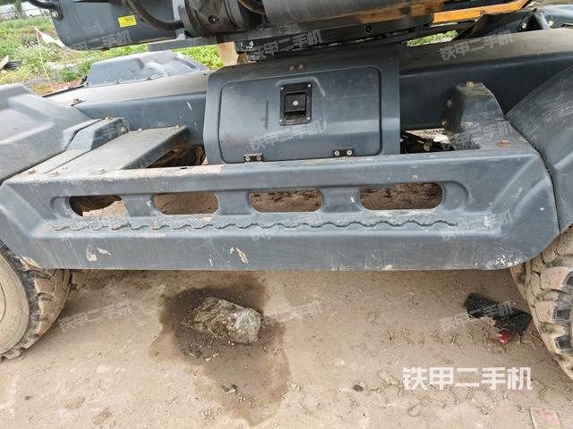 右托鏈輪+鏈筋(行走機構(gòu)) 右托鏈輪+鏈筋(行走機構(gòu))