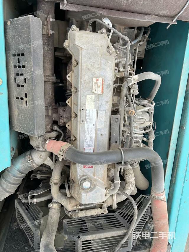 發(fā)動機(jī)整體俯視(整機(jī)外觀) 發(fā)動機(jī)整體俯視(整機(jī)外觀)