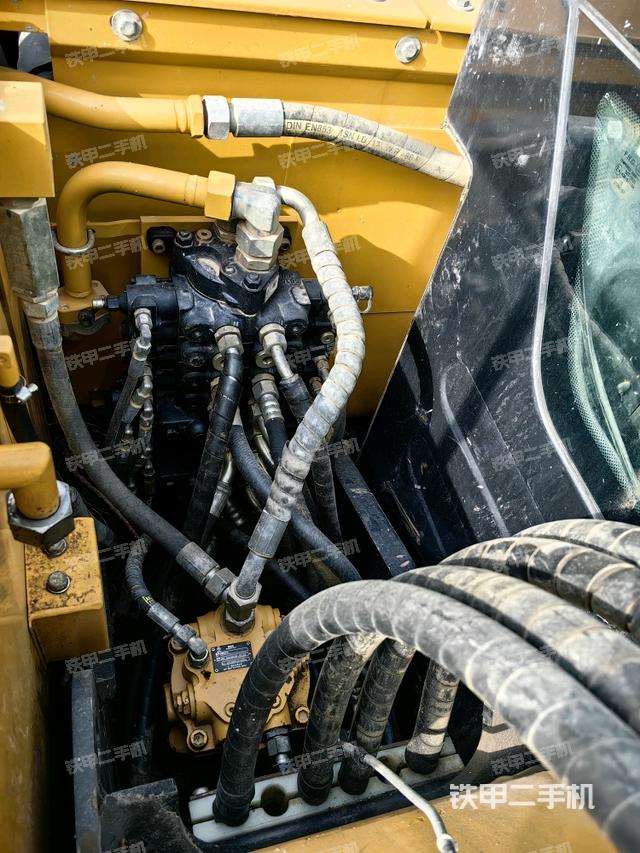 分配閥（上車部件）