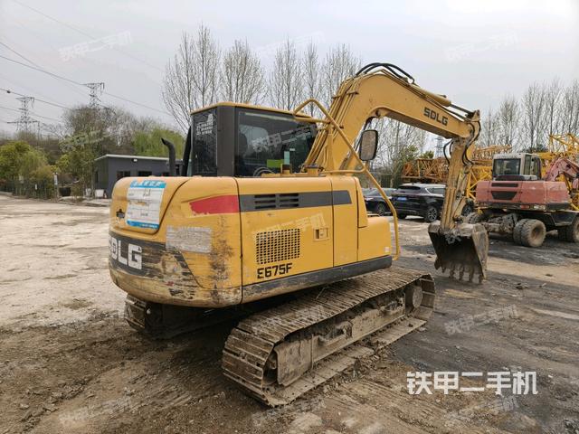 整機(jī)右后45°（整機(jī)外觀）