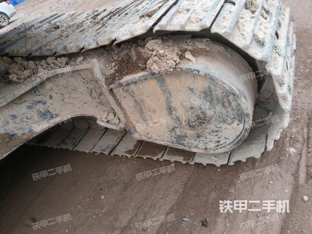 右侧行走马达盖板（行走机构）