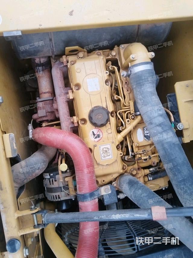 駕駛室頂部俯視(上車部件) 駕駛室頂部俯視(上車部件)