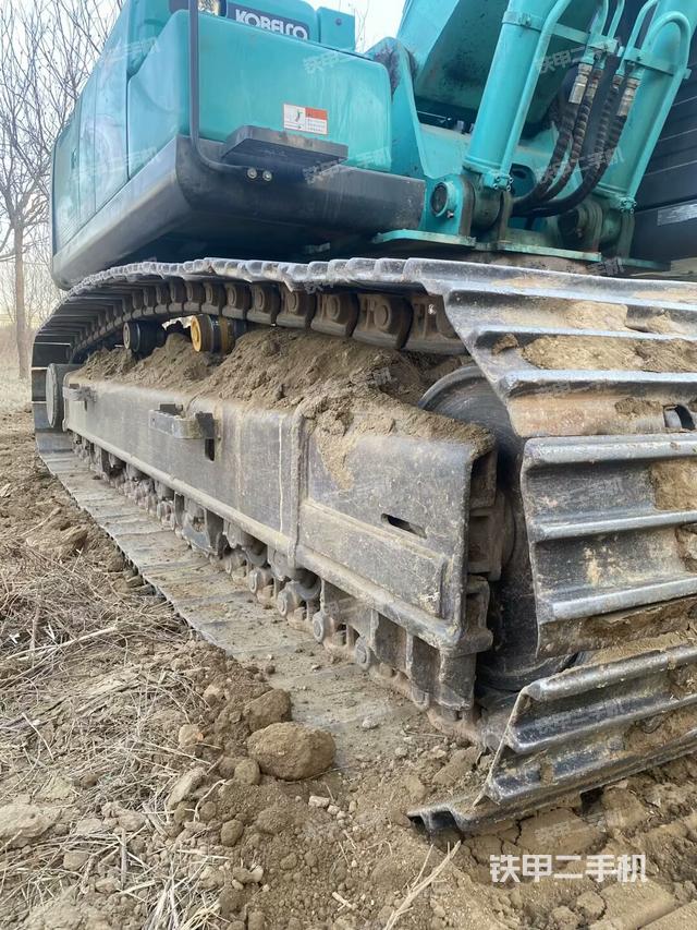 單側履帶整體（整機外觀）