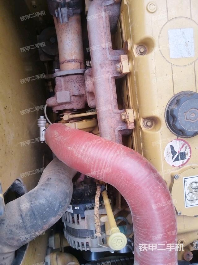 增壓器特寫(xiě)(上車部件) 增壓器特寫(xiě)(上車部件)