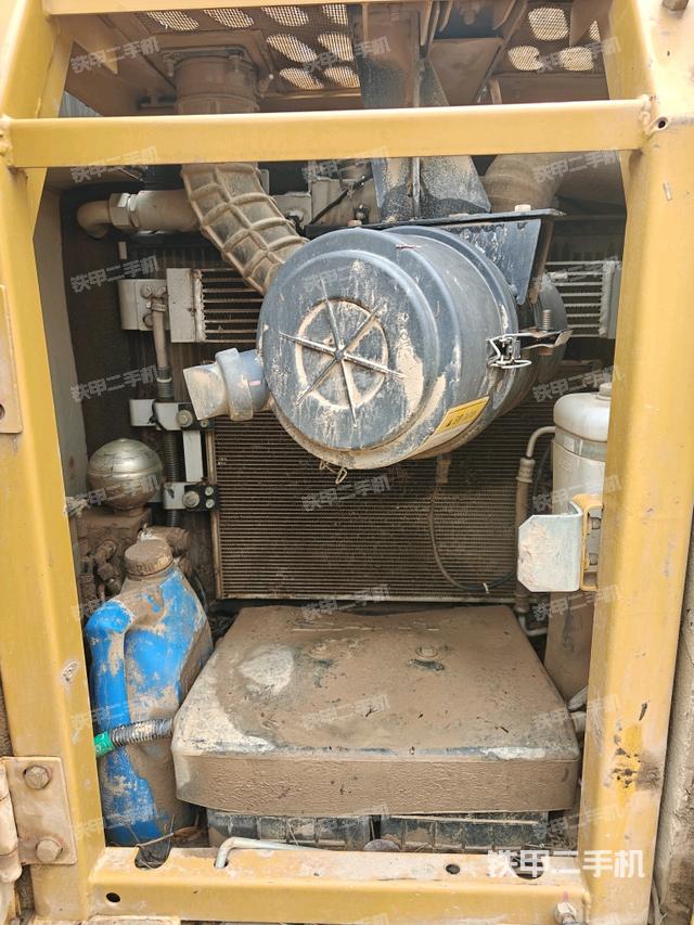 電瓶（大件艙室）