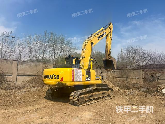 整機(jī)右后45°(整機(jī)外觀) 整機(jī)右后45°(整機(jī)外觀)