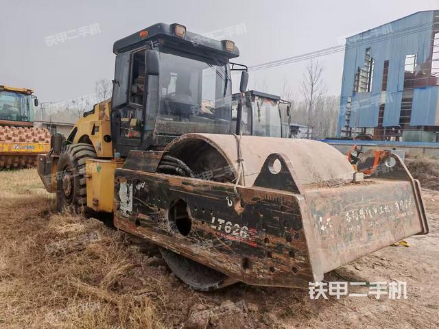 左后45°（壓路機整機外觀）