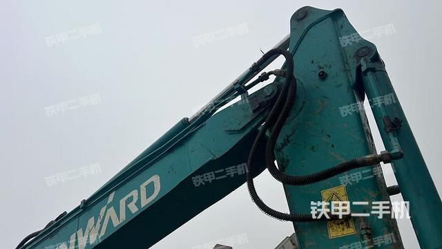 小臂整體左后(工作和回轉(zhuǎn)裝置) 小臂整體左后(工作和回轉(zhuǎn)裝置)