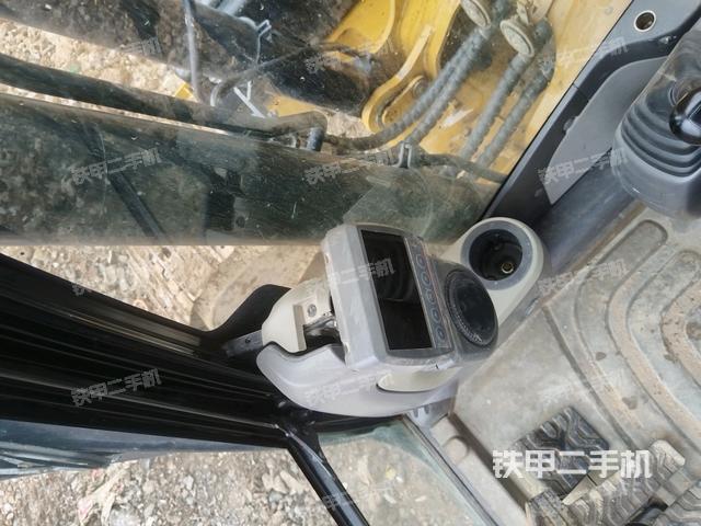 顯示屏?(駕駛室部分) 顯示屏?(駕駛室部分)