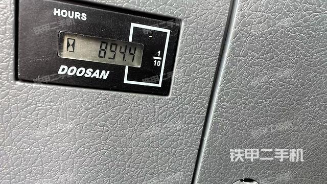 小時(shí)表(駕駛室部分) 小時(shí)表(駕駛室部分)