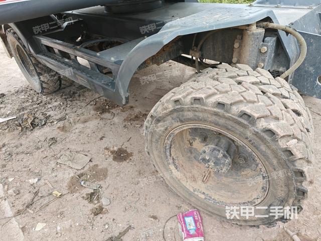 左側(cè)履帶整體?(行走機構(gòu)) 左側(cè)履帶整體?(行走機構(gòu))