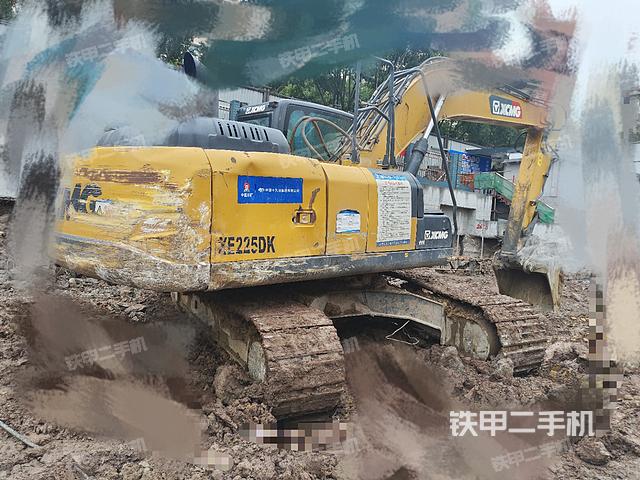 整机右后45°（整机外观）