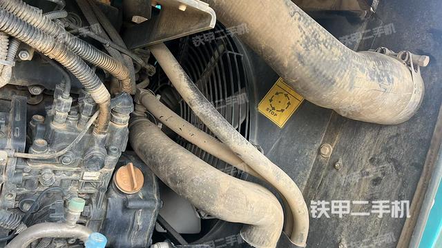 水箱+風(fēng)扇特寫(上車部件) 水箱+風(fēng)扇特寫(上車部件)