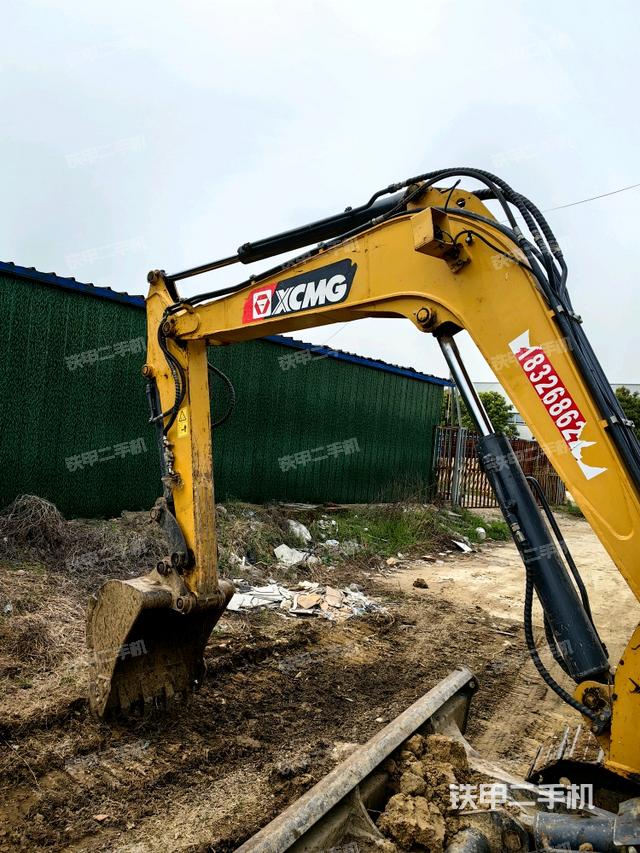 大臂整體?右側(cè)（工作和回轉(zhuǎn)裝置）