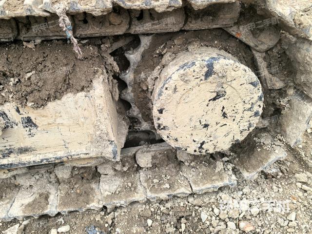 左側(cè)行走馬達(dá)蓋板（行走機(jī)構(gòu)）